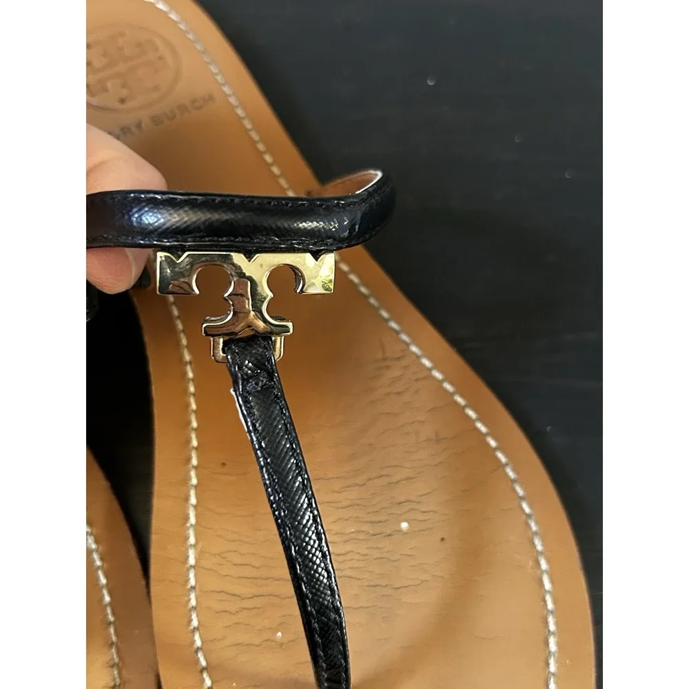 Tory Burch US 7.5 Black Leather Gold T‎ Logo Thong Flip Flop Sandal Shoes